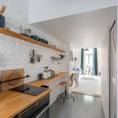 Apartamento Black And White
